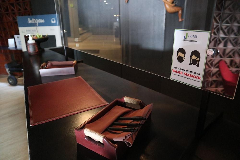 J Hotel Kuta Kuta Lombok Eksteriør bilde