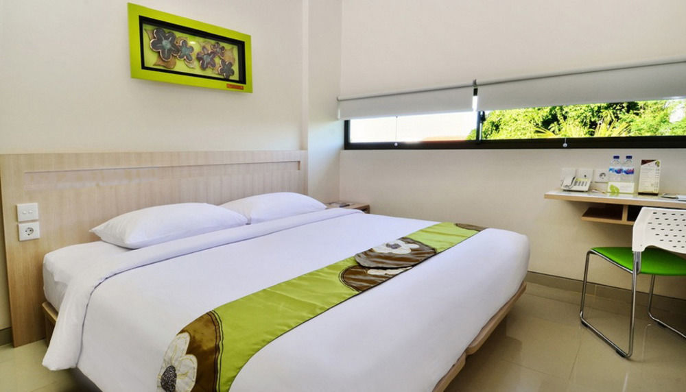 J Hotel Kuta Kuta Lombok Eksteriør bilde