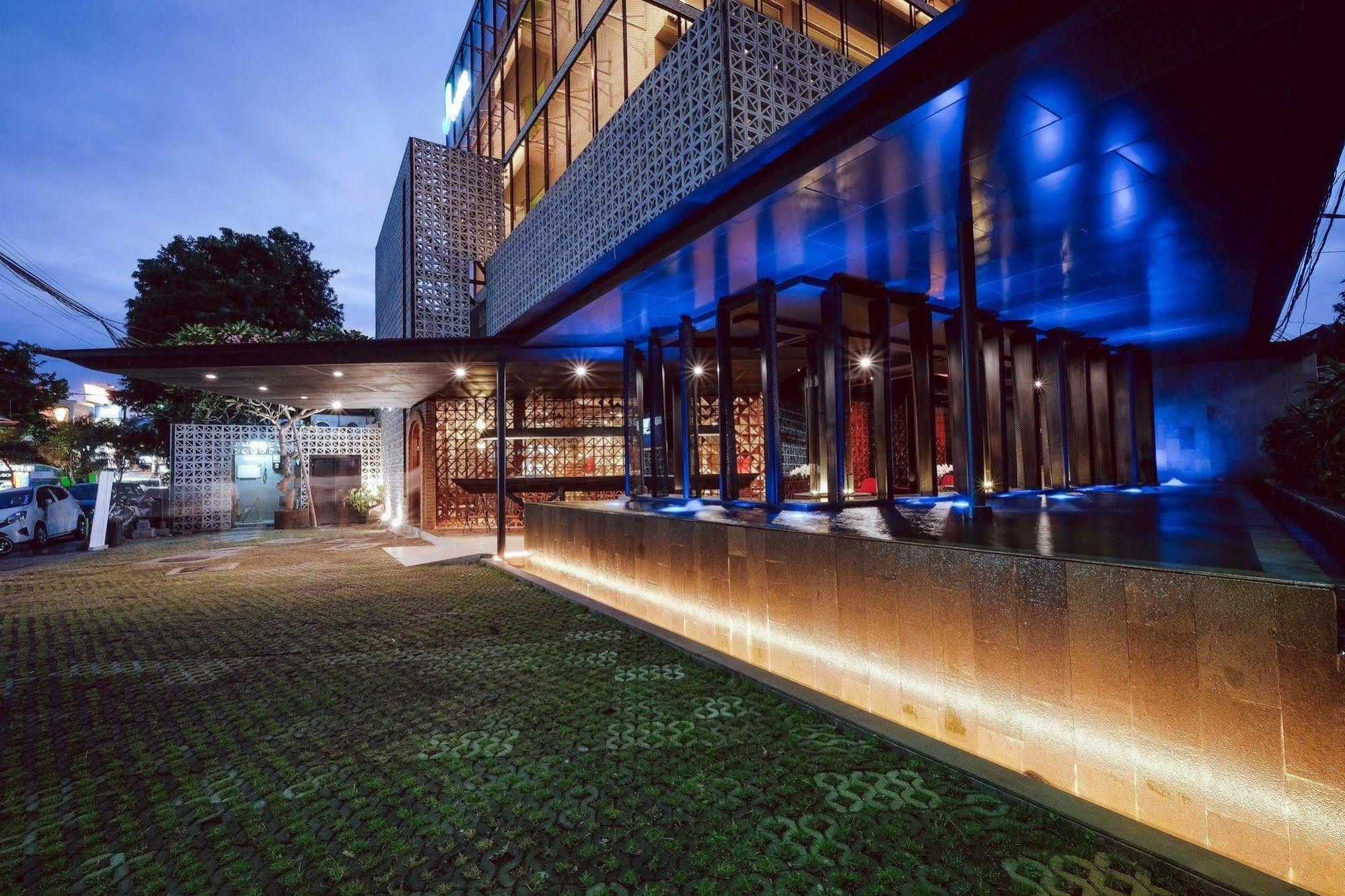 J Hotel Kuta Kuta Lombok Eksteriør bilde